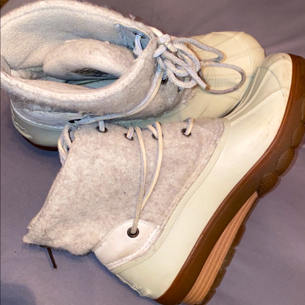 Sperry boots